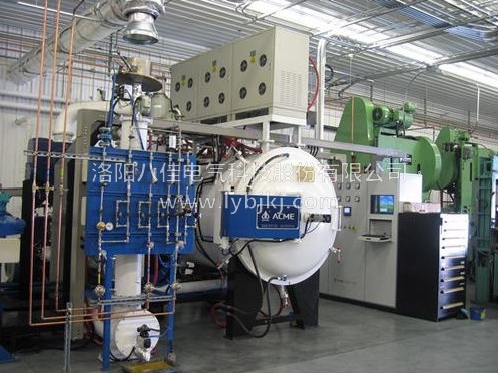 1477881016807915.jpg 真空燒結爐1.JPG