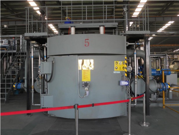 真空速凝爐產(chǎn)品圖片展示.jpg 真空速凝爐產(chǎn)品圖片展示.jpg